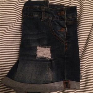 Women’s overall shorts